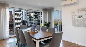 Exclusive Stays - Boulevard Penthouse - Image 3