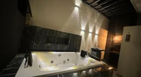 Departamento luxury y privado Equipetrol - Image 4