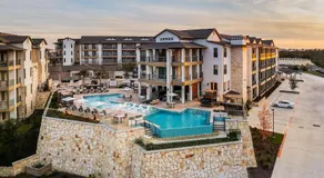 Landing Apartments - The Artesian at Bee Cave - Image 4