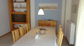 Appartement de vacances adapté aux familles avec terrasse et barbecue - Image 4