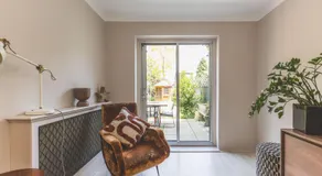 Spacious 3BR Home Huge Garden Free Parking - Image 3