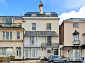 Villa in Sidmouth with Sea Views - Image 5