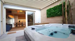 Ocean House - Image 3