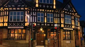Chandlers Bar and Rooms - Image 3