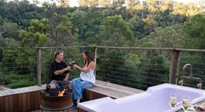 Hidden Valley Eco Lodge - Off Grid Rural Escape! - Image 5