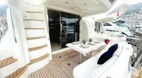 Yacht Experience in Monaco Harbour - Image 4