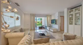 Alcazaba Beach three bedroom Apartment - Image 2