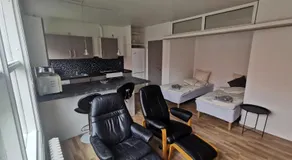 JR Apartments - Image 2