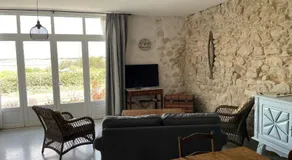 Parenthèse au bord de l’étang - Image 2