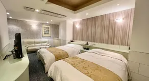 SKY Lmine Takeo LOVEHOTEL - Image 2