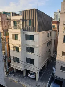 1st Floor, Lotte Tower, Private Property - Image 3