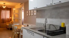 Viva Valencia Apartments - Image 5