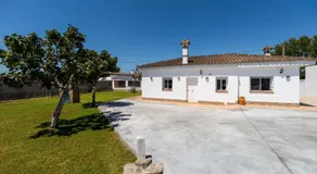 Casa Carlos con Piscina Privada en Conil - Image 5