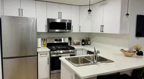 MLK Stay New 2BR Suite Near River Trails, Golf & Henday - Image 3