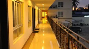 Plaza Hotel - Image 4