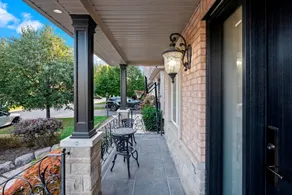 GlobalStay Luxury 4 Bedroom House Wonderland Vaughan - Image 4