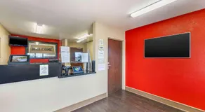 Studio 6 Suites Sacramento Northgate  CA - Image 3