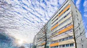 Geräumige Ferienwohnung mit Parkplatz direkt an der S-Bahn nach München - Image 3