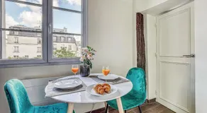Jardin des Plantes Private Apartment - Image 2