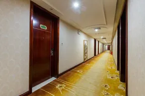 Vienna Hotel Dongguan Houjie Exhibition Center - Image 2