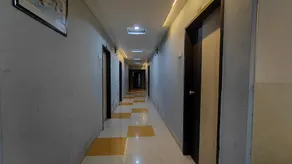 Safari Hotel & Resort - Image 3