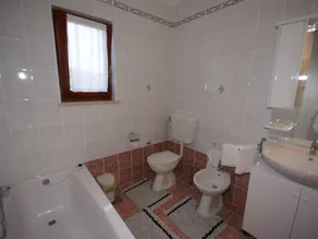 Spacious Home in Dalmatia - Image 3