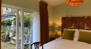 West Beach House -Sea Views - Image 2
