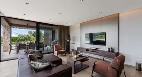 Villa mit Sauna, Terrasse und Garten | Poolblick - Image 5