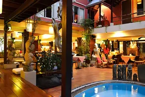 Villa Cha-Cha Banglumphu - Image 2