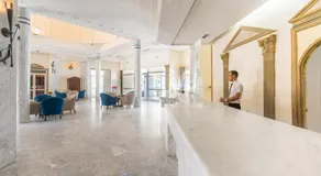 Hotel Venice Beach- Families and Couples Only - Image 5