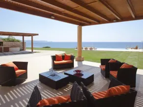 Kiotari Luxury Villa - Image 3