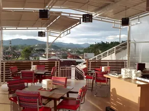 Treeli Boutique Hotel - Image 2