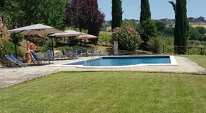 Case in campagna con piscina a Todi - Image 5