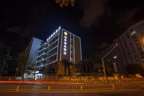 Elan Inn Jingpin Kunming Henglong Shopping Plaza - Image 4