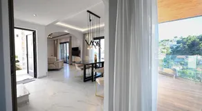 ROYAL VIEW VILLAS - Image 4