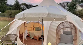 Strandbad Steckborn mit Herberge, Camping & Glamping - Image 3