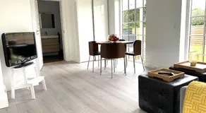The Beach House Suite - Image 2