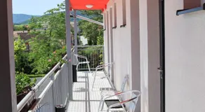 2 REST - Image 5