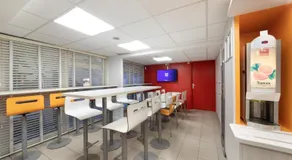 Hôtel Première Classe Fleury-Merogis - Image 3