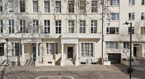 Nebula Hyde Park Apartments by KeyHol Living - Image 5