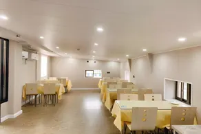 Home Inn Nanchang Bayi Square 2nd Affiliated Hospital - Image 4