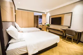 Starway Hotel Linyi Jiefang Road New Langya Scenic Area - Image 2