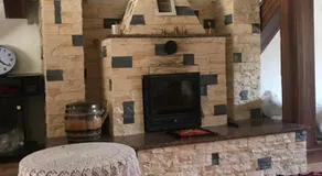 Riverside Guesthouse & Sauna - Image 2