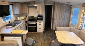 3BR-Sleeps6-Parking-Pool-NearBeach&Skegness - Image 3