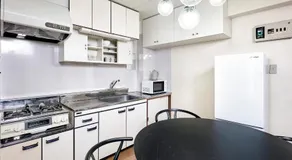 Shibuya Hotel 502 - Image 5
