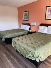 Express Inn -Rahway - Image 2