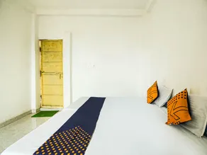 SPOT ON by OYO Krishna Market And Lodge - Image 2