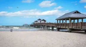 Cheerful 3 Bedroom Home mins from Clearwater Beach - Image 4