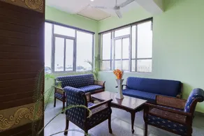 Hotel Doon Metro - Image 3