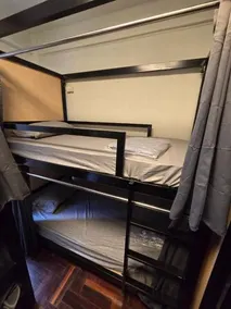 Cozy bangkok hostel - Image 2